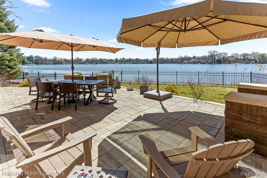 1100 Clearwater Boulevard, White Lake, MI — Photo 4