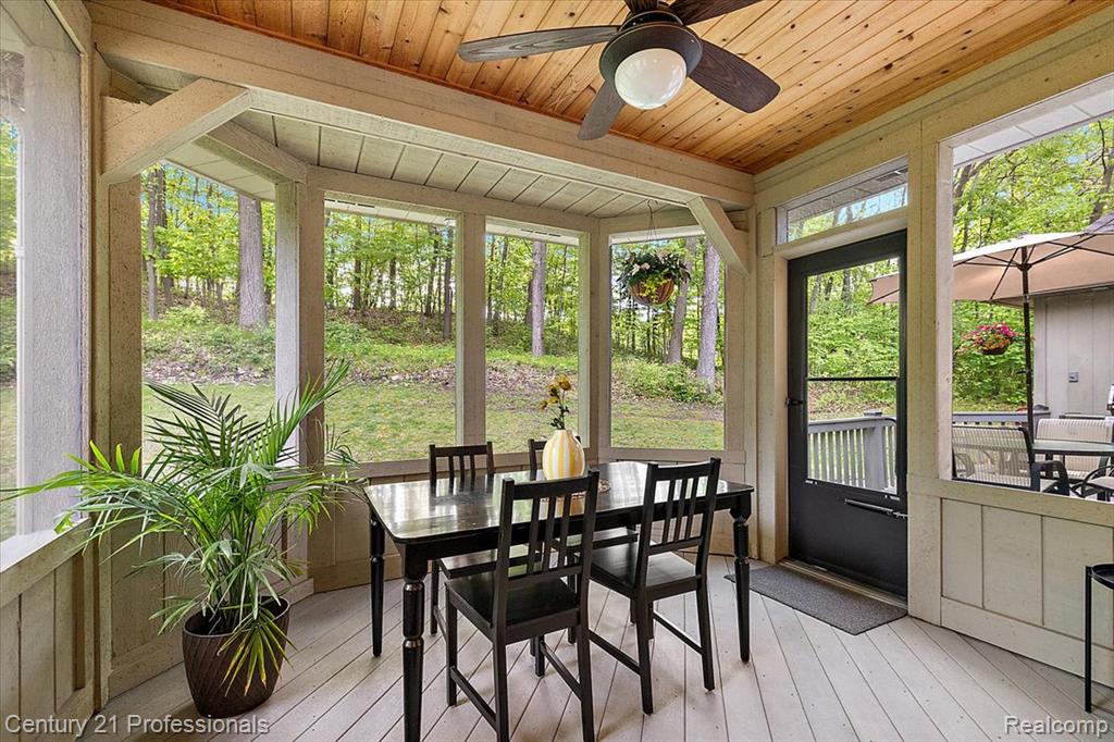 6705 College Park Drive, Clarkston, MI — Photo 37