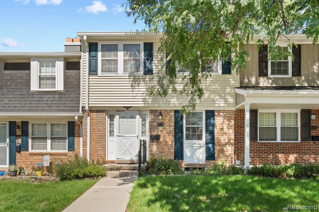 42948 Richards Court, 5, Northville, MI 48167