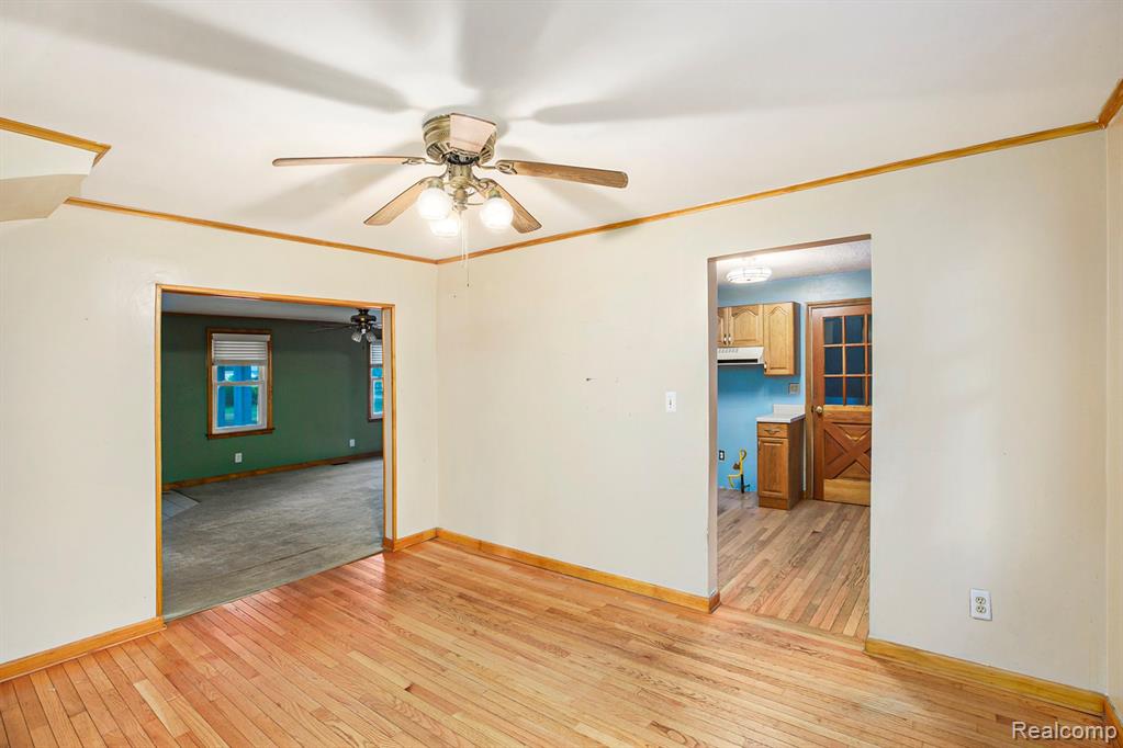 8123 Janis Street, Shelby Twp, MI 48317 — Photo 9