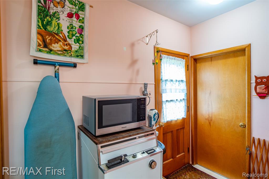 31308 Jay Drive, Warren, MI 48093 — Photo 40