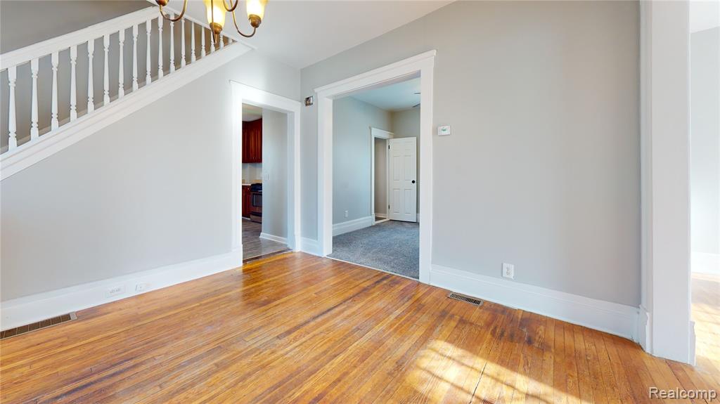56 Mary Day Avenue, Pontiac, MI 48341 — Photo 5