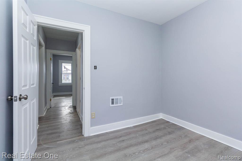 8704 Smart Street, Detroit, MI 48210 — Photo 22