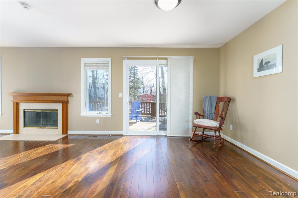42033 SARATOGA Circle, Canton, MI 48187 — Photo 9