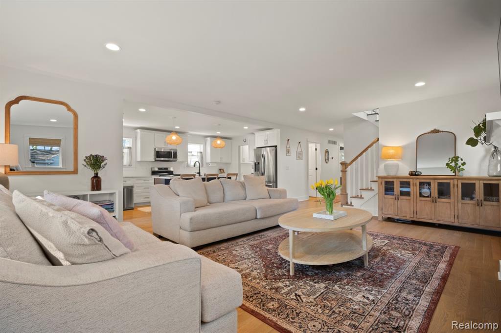 423 N Altadena Avenue, Royal Oak, MI 48067 — Photo 28