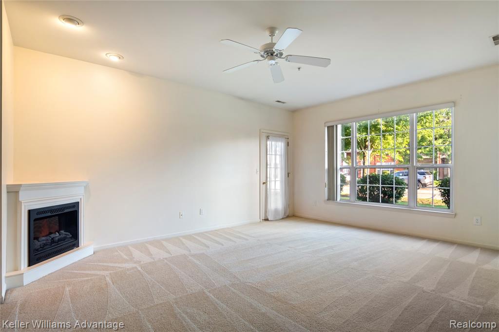 29532 Nottingham Court, Livonia, MI 48152 — Photo 8