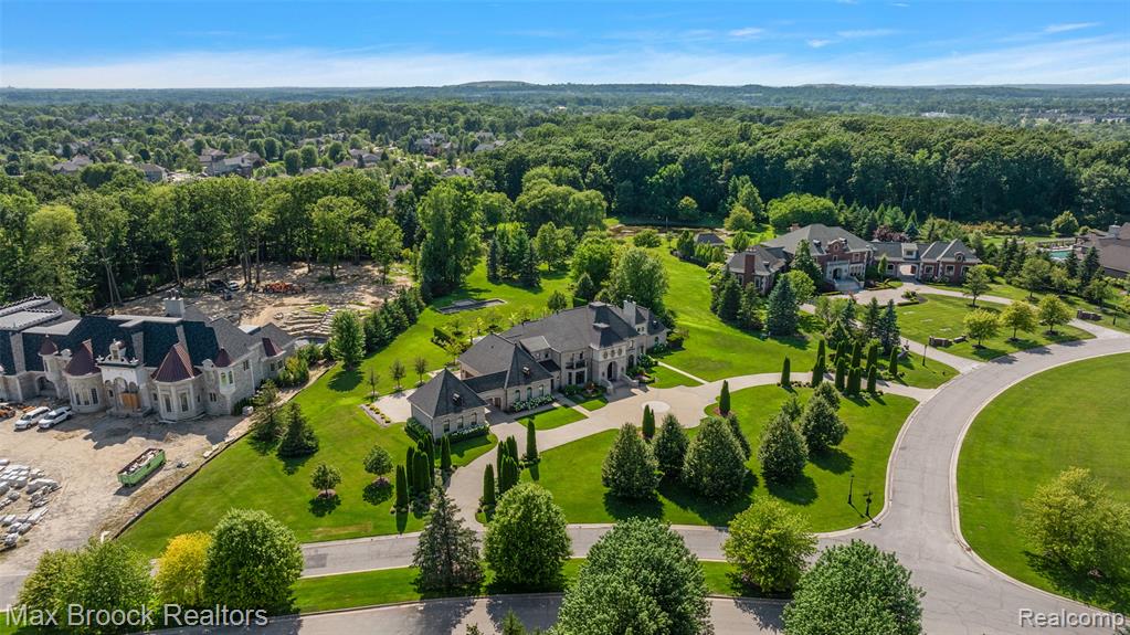5466 Orchard Ridge Drive, Rochester, MI 48306 — Photo 57