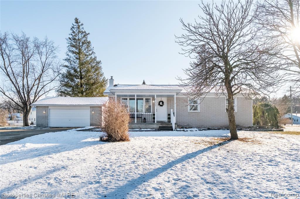 61403 Fairland Drive, South Lyon, MI 48178 — front exterior