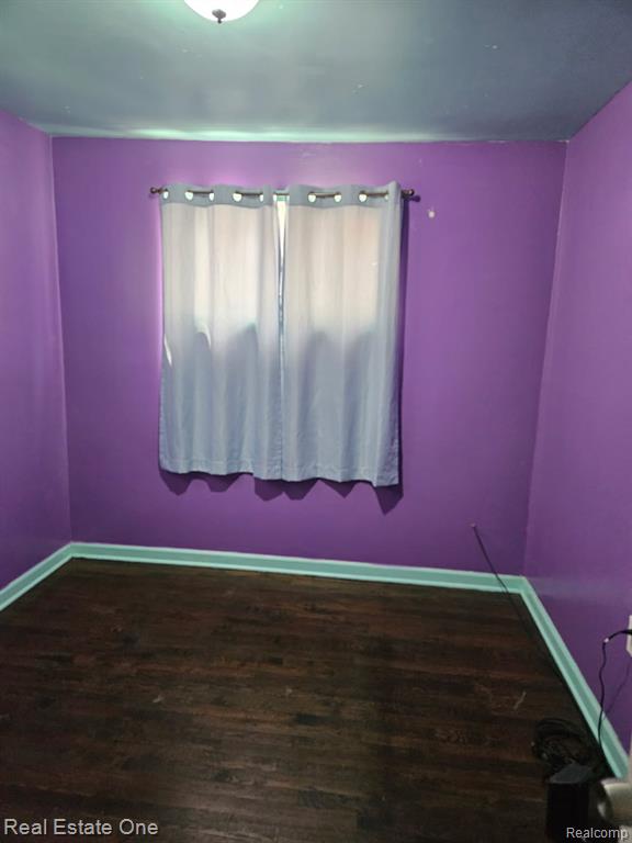8257 Oak Street, Taylor, MI 48180 — Photo 6