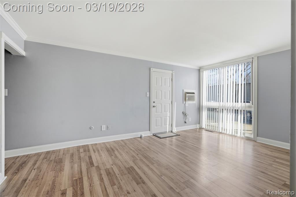4030 W 13 Mile Road, J2, Royal Oak, MI 48073 — Photo 3