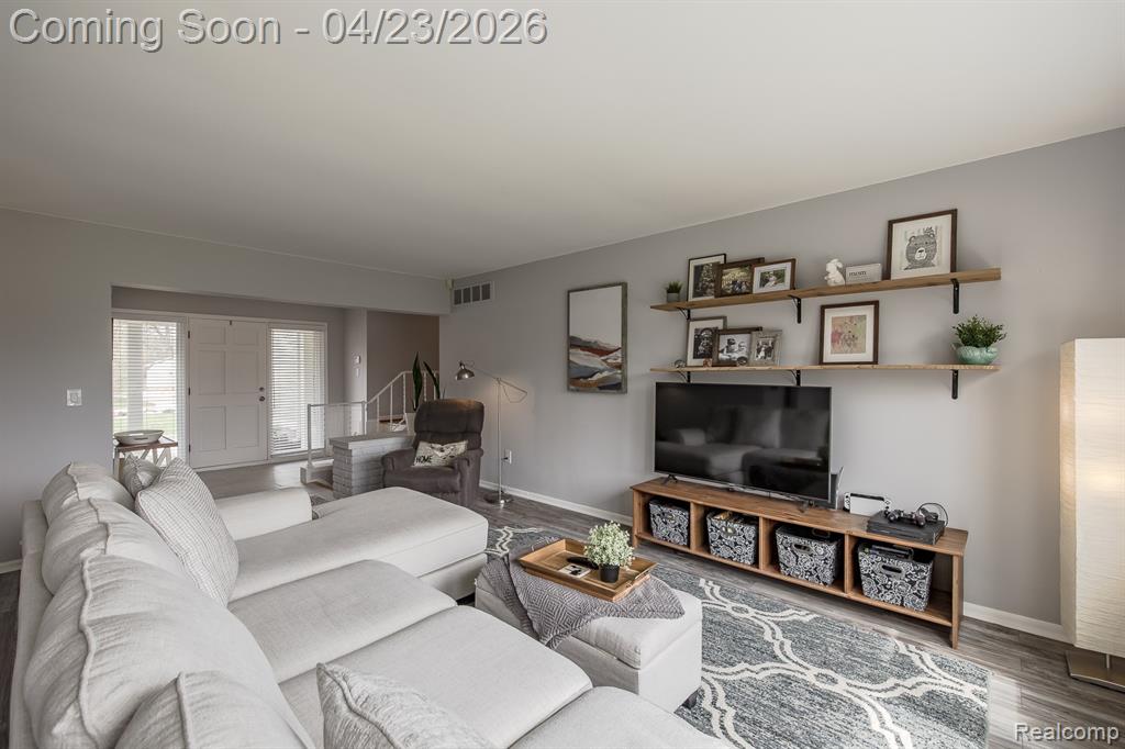 839 Spartan Drive, Rochester Hills, MI 48309 — Photo 9