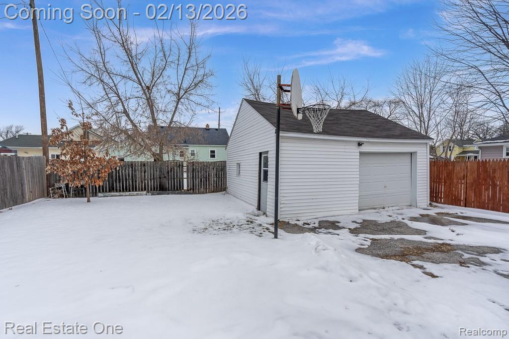 1605 Hudson Street, Essexville, MI 48732 — Photo 18