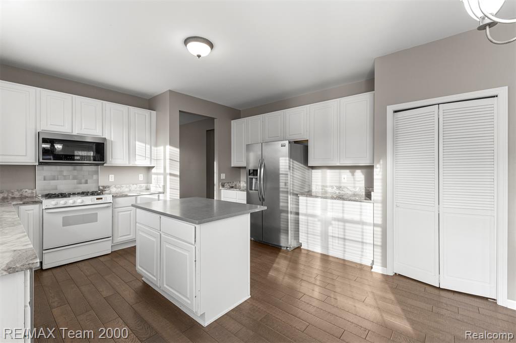 7314 Village Park Drive, Clarkston, MI — Photo 19