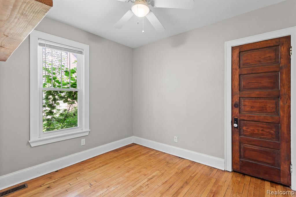 7501 DUNEDIN Street, Detroit, MI 48206 — Photo 11
