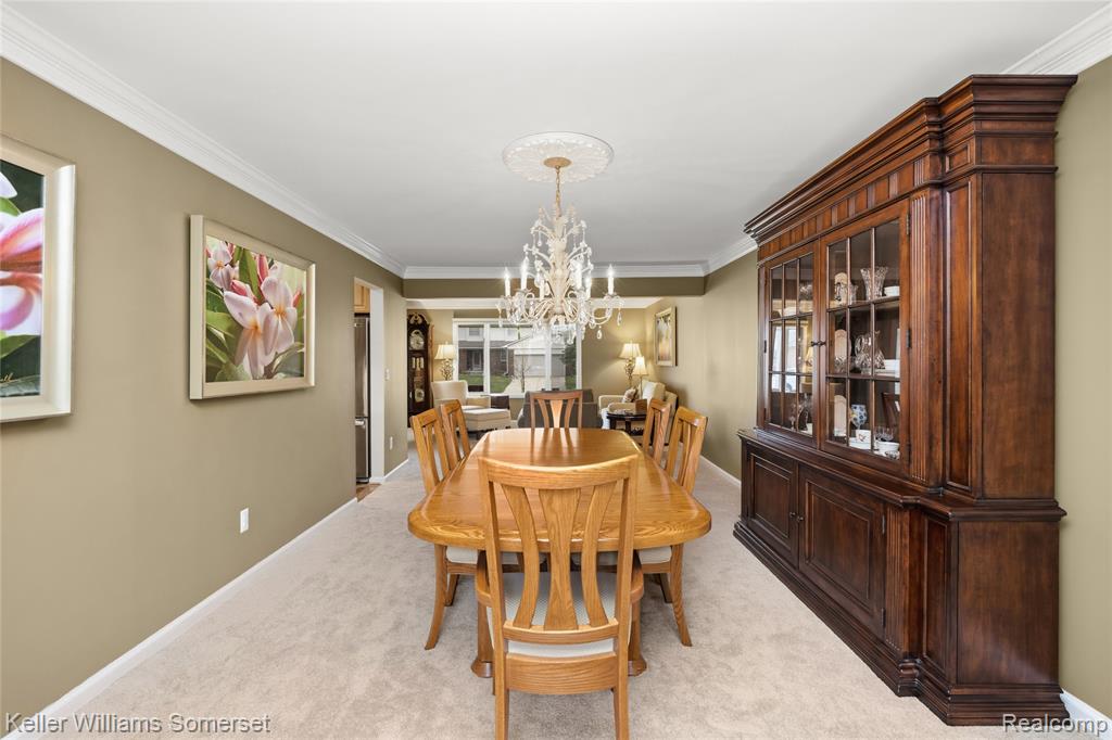 447 Antoinette Drive, Rochester Hills, MI 48309 — Photo 17
