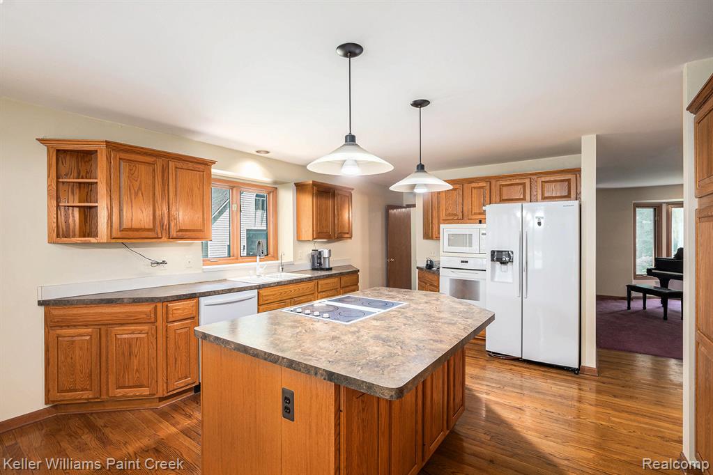 6365 Hayfield Lane, Almont, MI 48003 — Photo 16