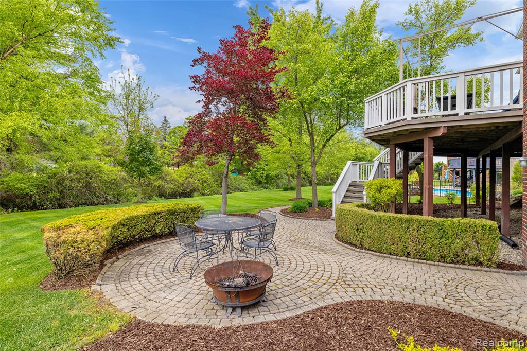 55161 Whitney Drive, Shelby Twp, MI 48315 — Photo 42