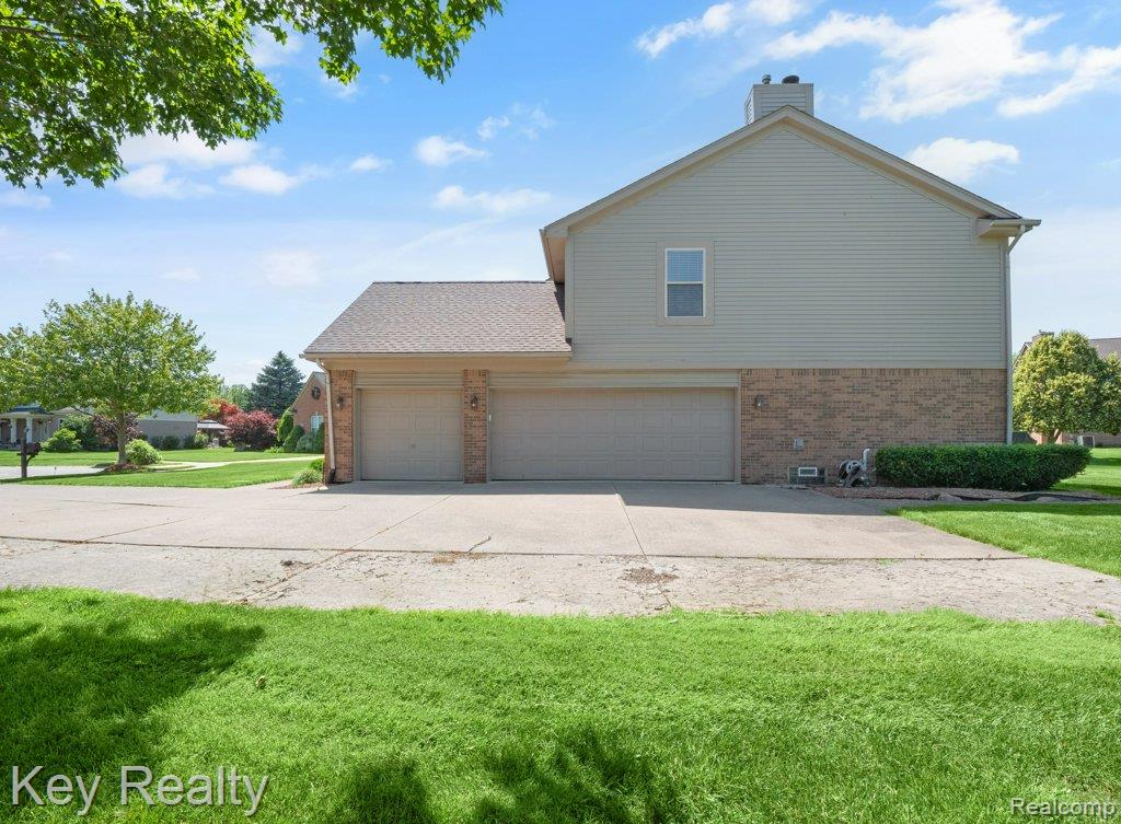 1345 Kennebec Court, Canton, MI 48187 — Photo 12