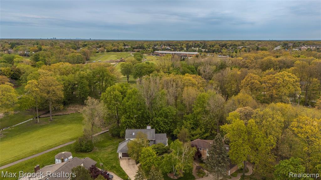 5199 Shenandoah Court, West Bloomfield, MI 48323 — Photo 85