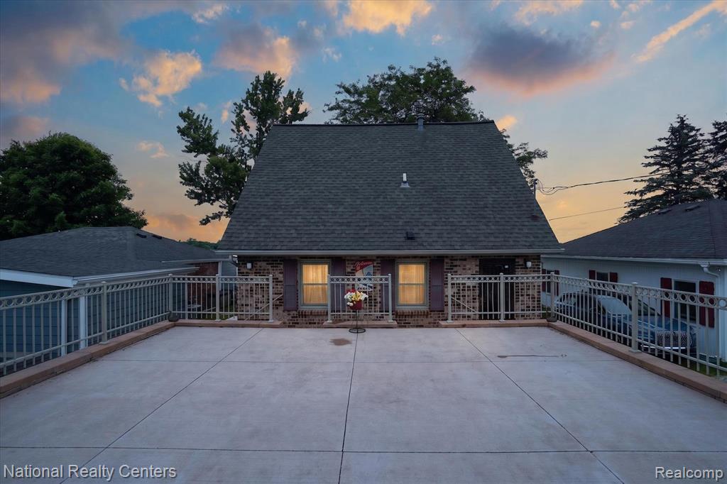 9450 Dexter Pinckney Road, Pinckney, MI 48169 — Photo 39
