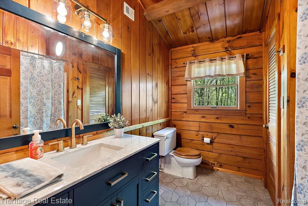 51323 County Road 215 Road, Lawrence, MI 49064 — Photo 21