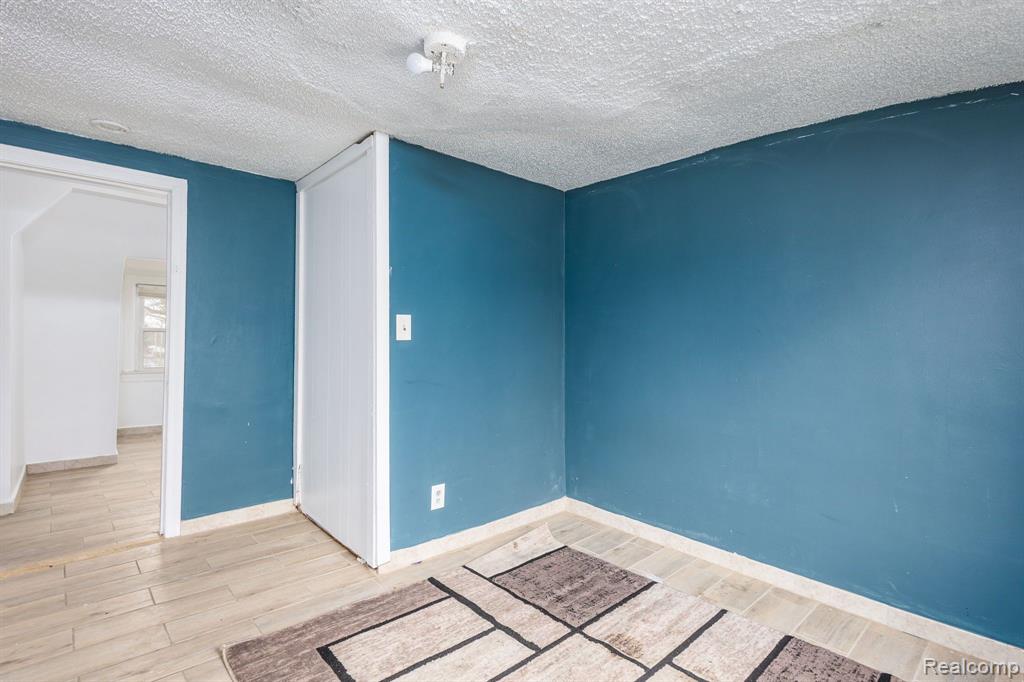 7881 NIGHTINGALE Street, Dearborn Heights, MI 48127 — Photo 29