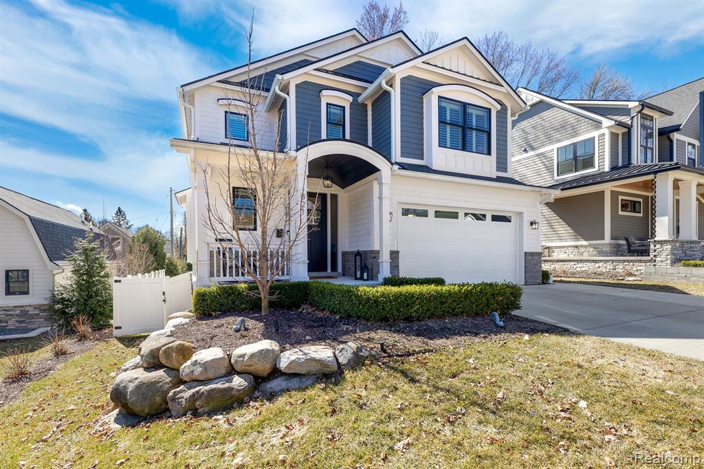 821 SPRING Drive, Northville, MI 48167 — Photo 2