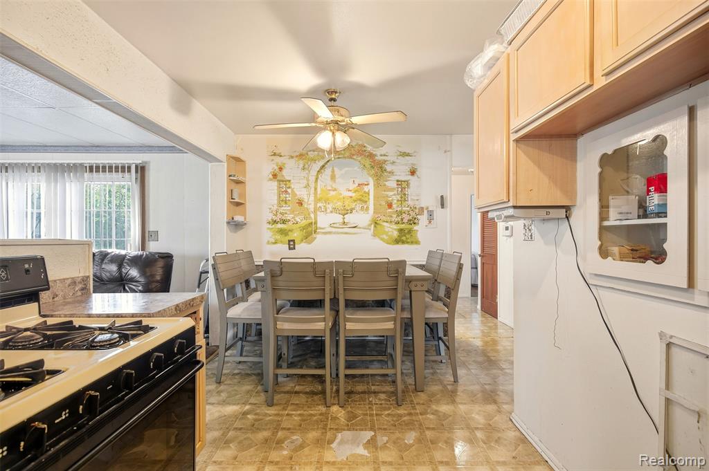 12130 Bloom Street, Detroit, MI 48212 — Photo 10