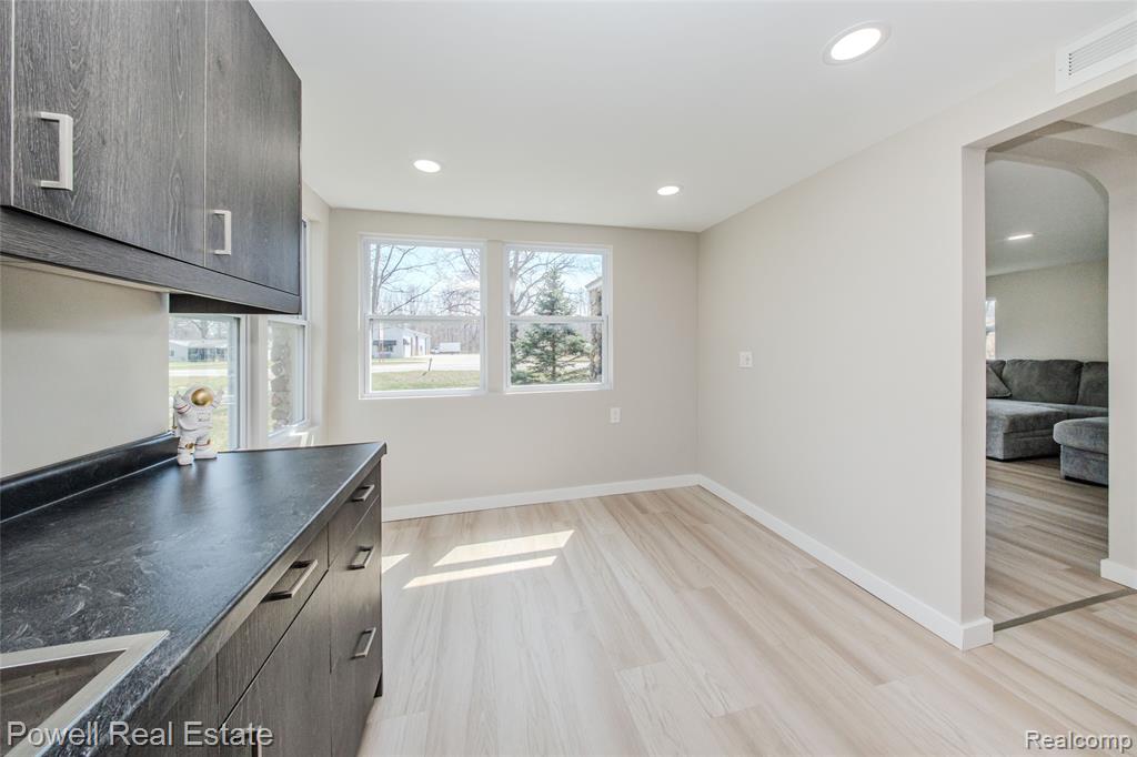 4118 Griswold Road, Port Huron, MI 48060 — Photo 24