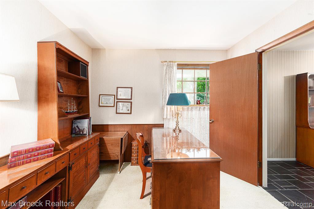 942 S Shady Hollow Circle, Bloomfield Hills, MI 48304 — Photo 5