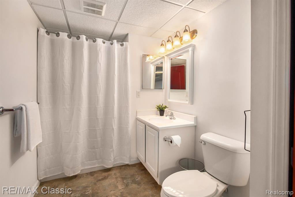 25714 BUCKMINSTER Drive, Novi, MI — Photo 25