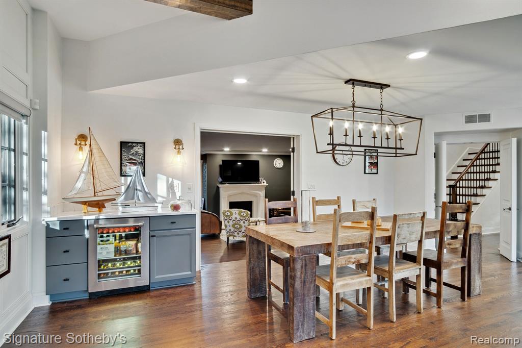 824 Wimbleton Drive, Birmingham, MI 48009 — Photo 12