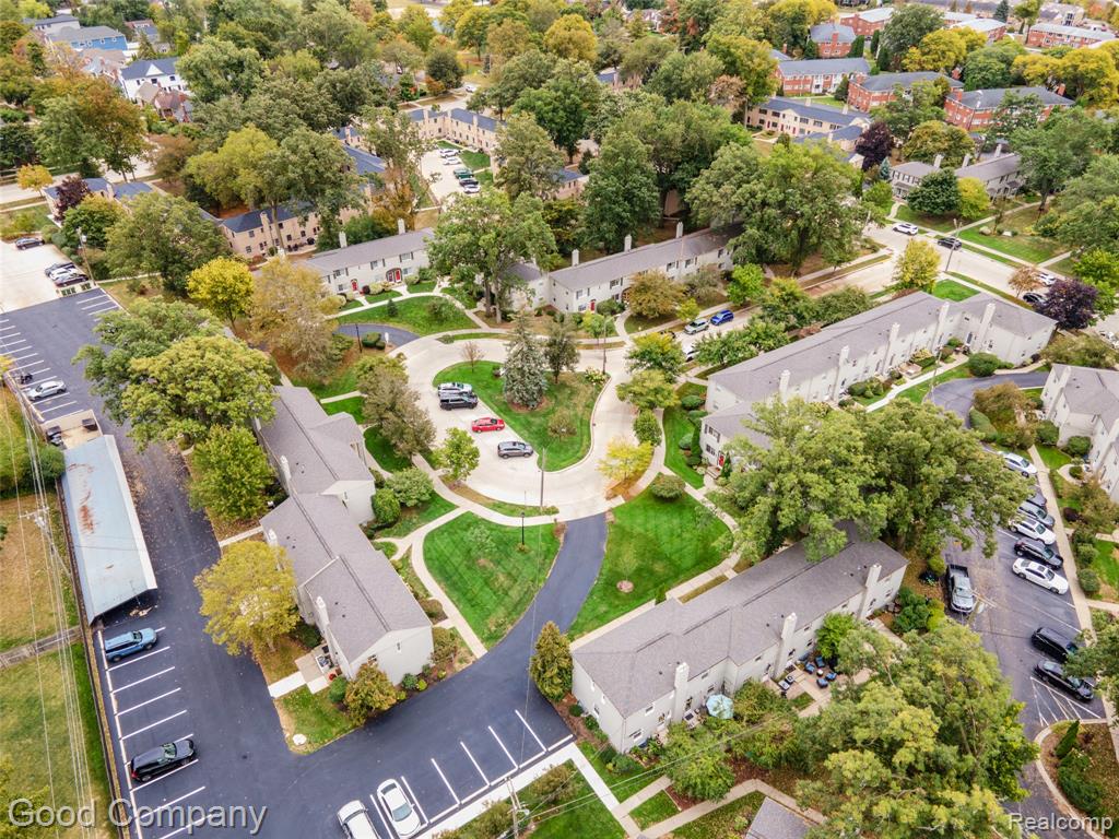 714 Graefield Court, Birmingham, MI 48009 — Photo 31
