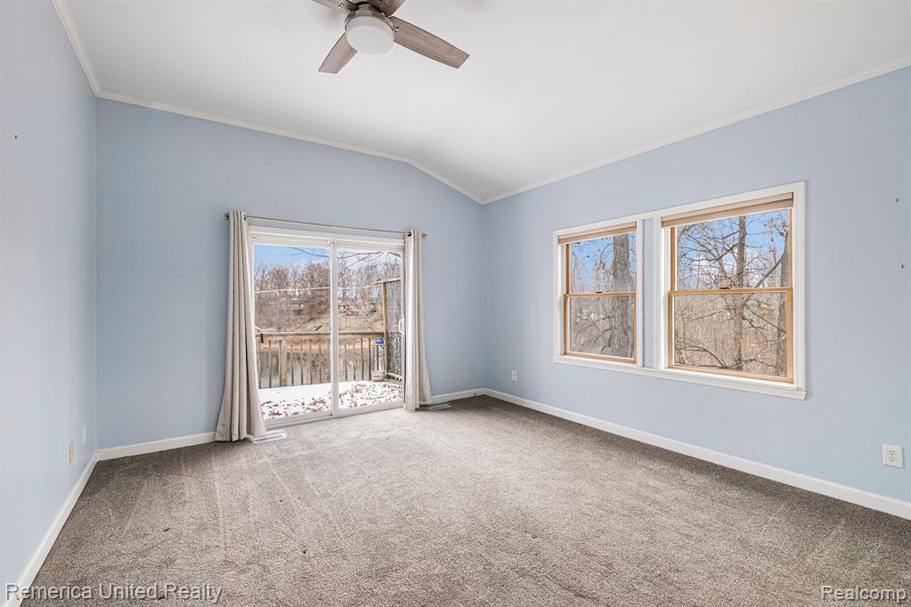 12237 Dalhart Drive, Fenton, MI 48430 — Photo 14