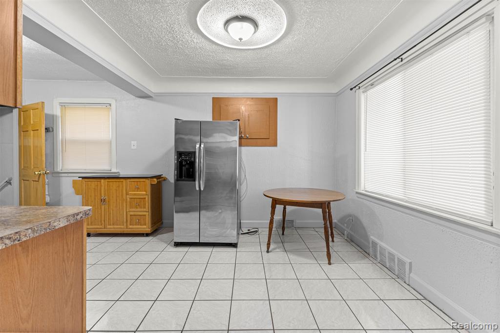 7702 Kendal Street, Dearborn, MI 48126 — Photo 10