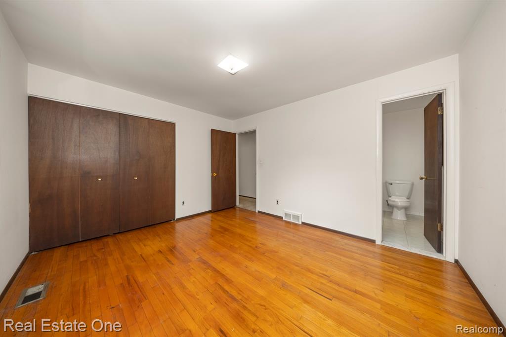 41650 BORCHART Drive, Novi, MI — Photo 14