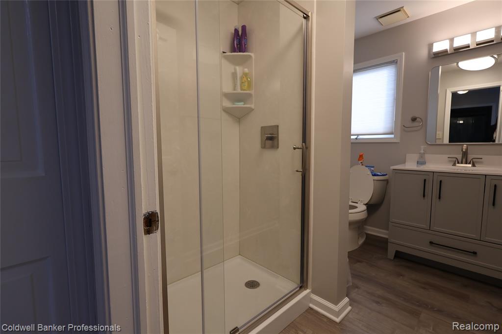 22305 King Road, Woodhaven, MI 48183 — Photo 7
