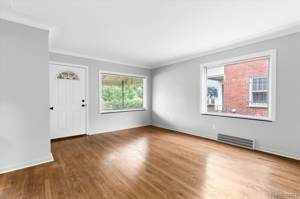 8355 W Outer Drive, Detroit, MI 48219 — Photo 8
