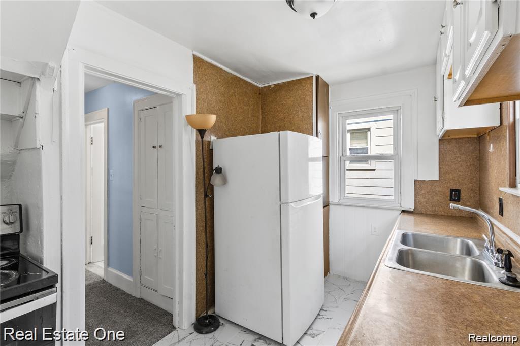 5444 Kenilworth Street, Dearborn, MI 48126 — Photo 6