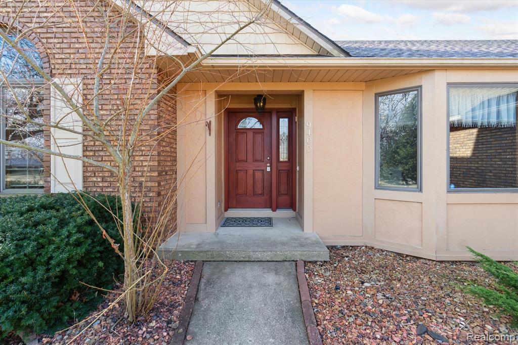 9400 ENGLISHMAN Drive, Fenton, MI 48430 — Photo 5