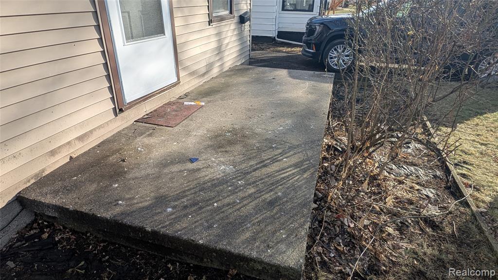 6713 MCGUIRE Street, Taylor, MI 48180 — Photo 2