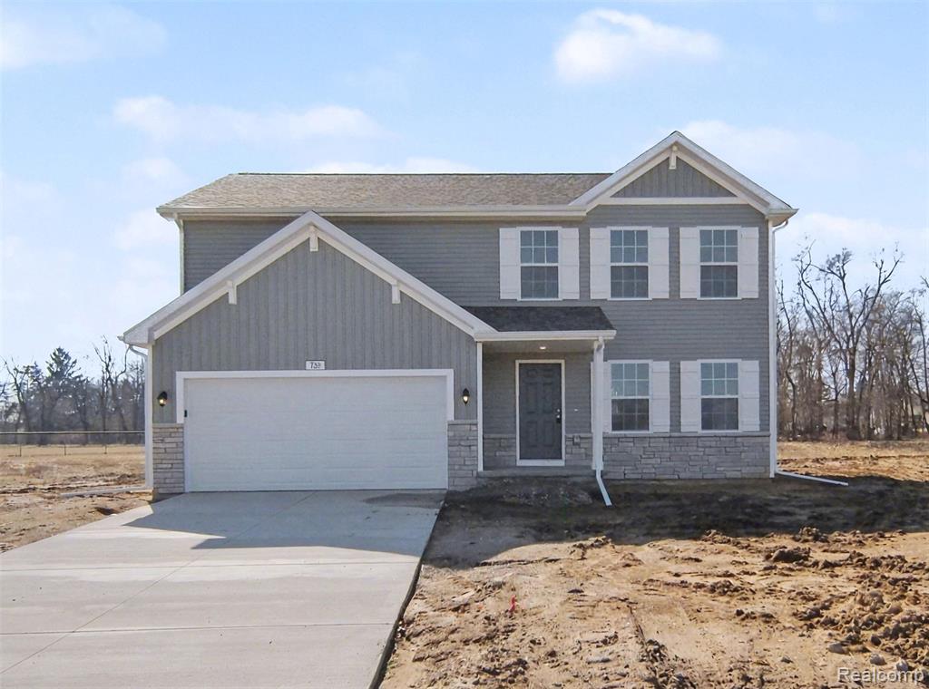 739 Lone Oak Way, Tecumseh, MI 49286 — front exterior