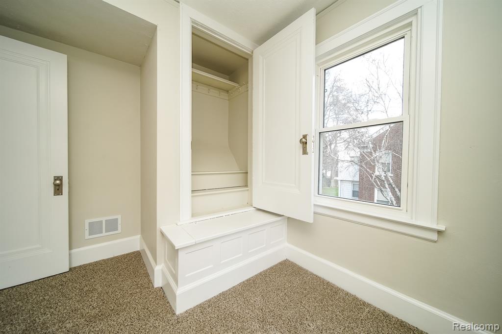 11399 Seminole, Redford, MI 48239 — Photo 59