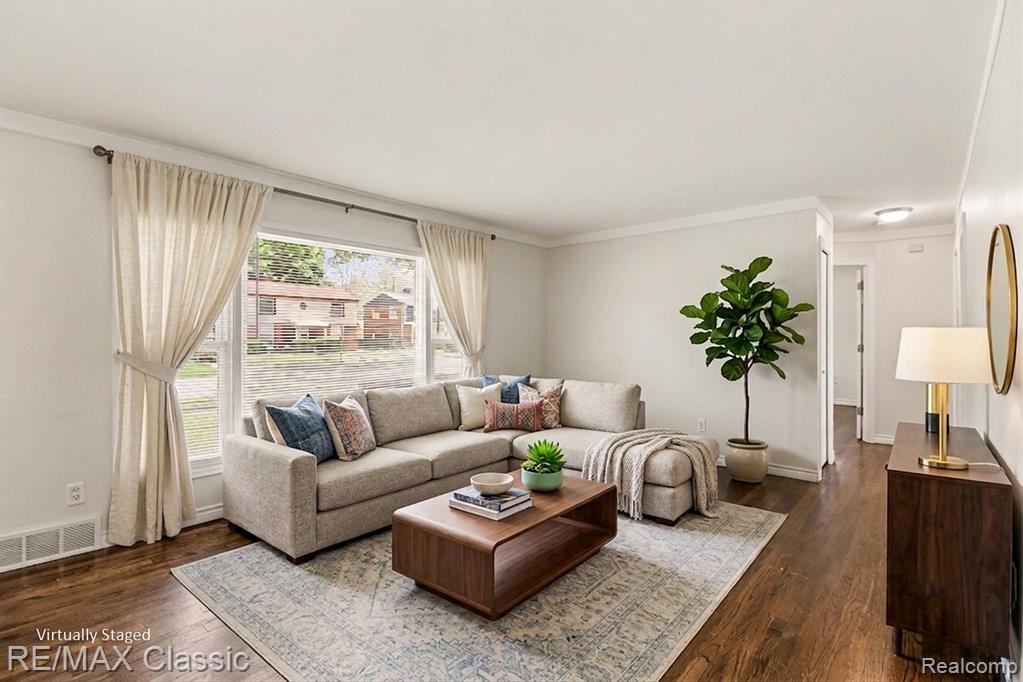28691 Hales Street, Madison Heights, MI 48071 — Photo 9