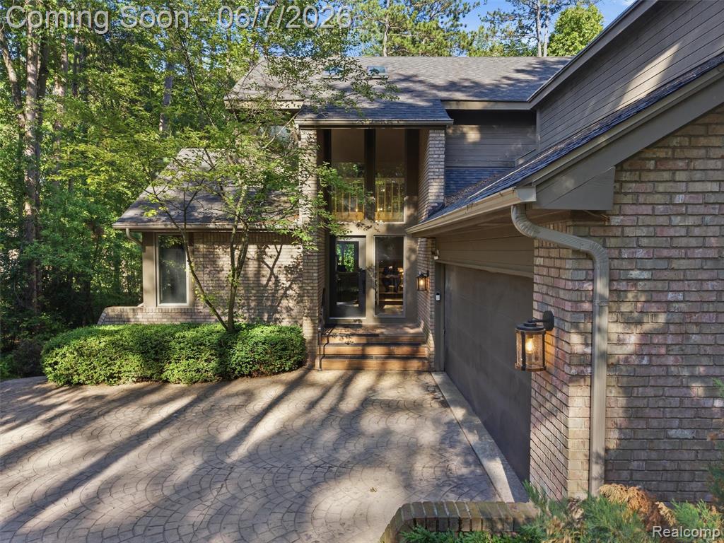 202 Nakomis Trail, Lake Orion, MI 48362 — Photo 10