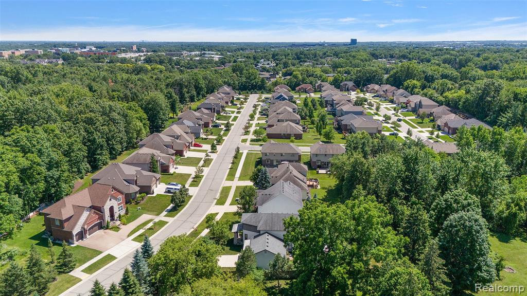 3181 Rabeeh Drive, Auburn Hills, MI 48326 — Photo 13