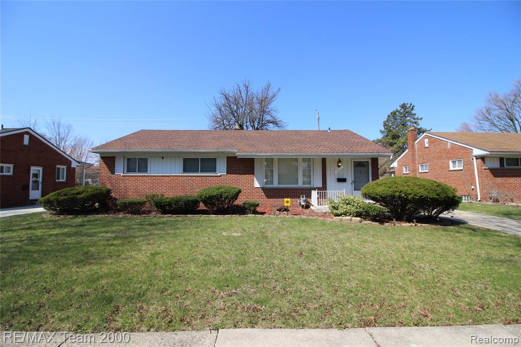 8631 Whitefield Street, Dearborn Heights, MI 48127 — front exterior