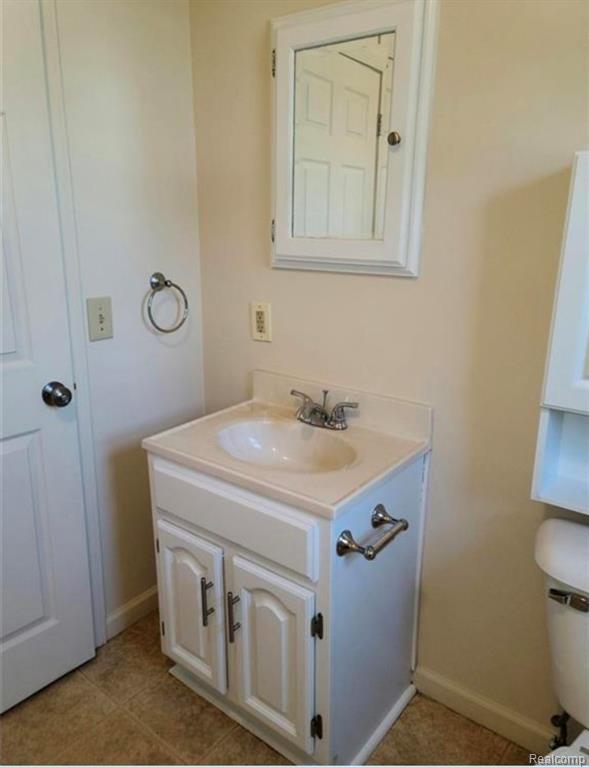 822 Isham Street, Owosso, MI 48867 — Photo 7