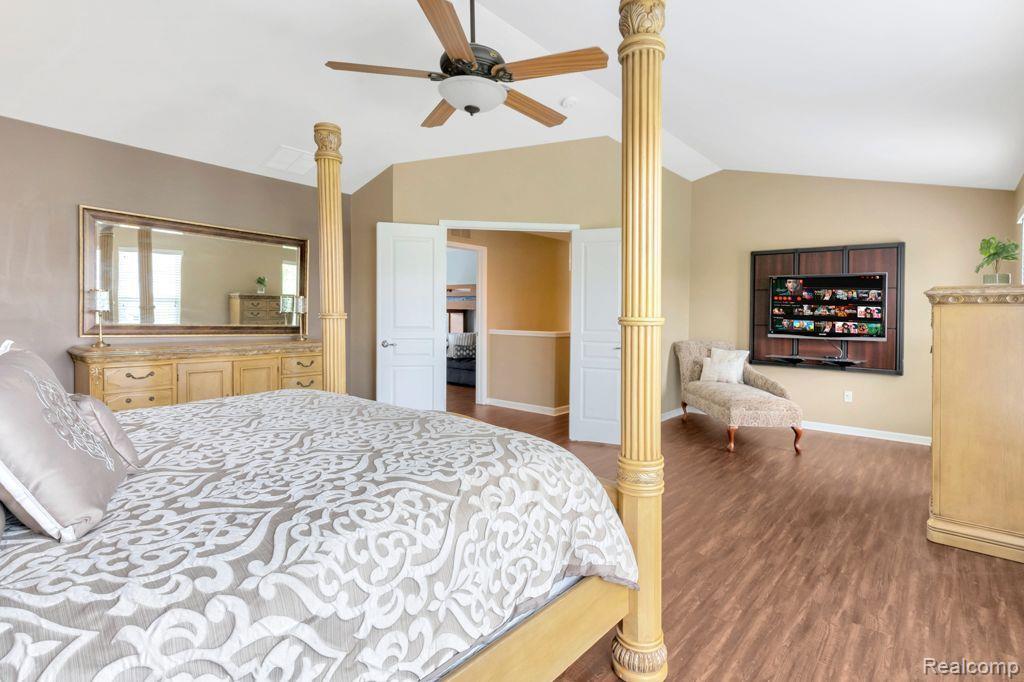 48956 RUNNING TROUT Lane, Northville, MI 48168 — Photo 35