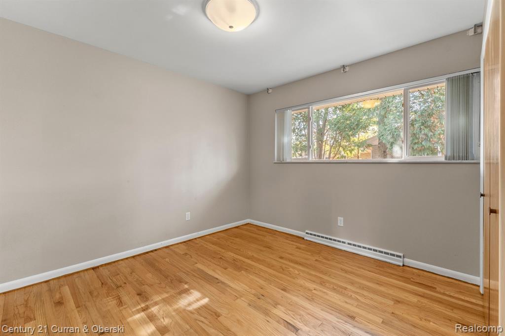 446 LINDEN Court, Saline, MI 48176 — Photo 26